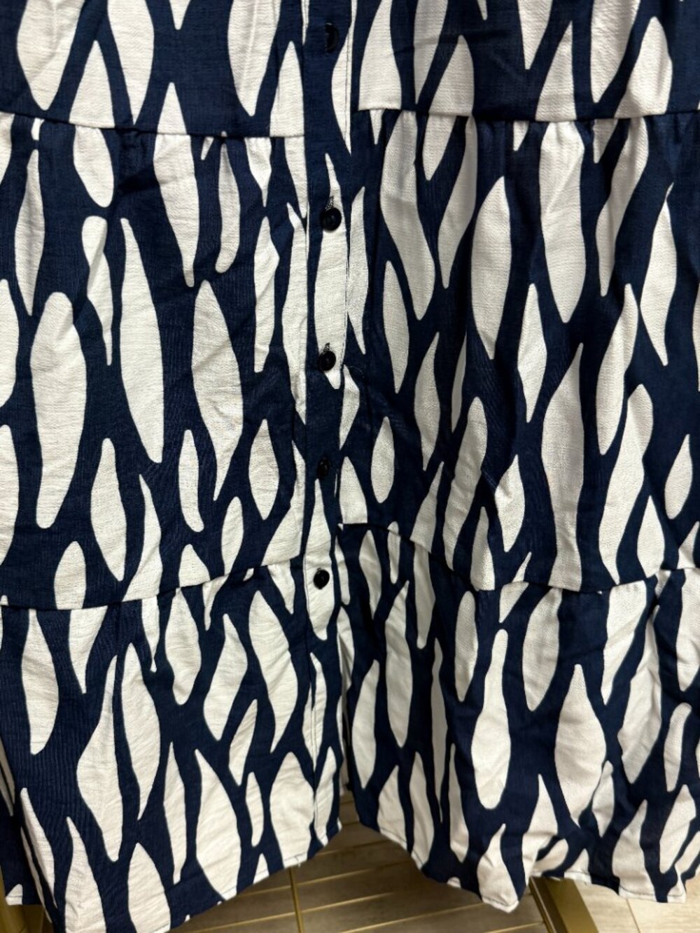 Beautiful Blue & White Midi-Dress MLLE GABRIELLE - Picture 7 of 9
